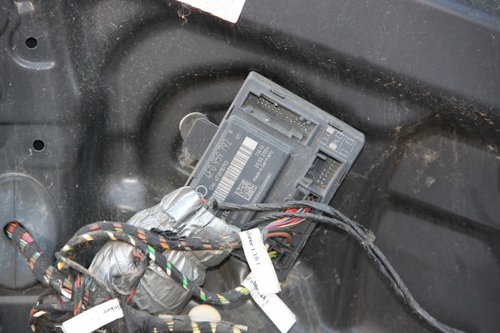 Modul confort VW Touareg 7L cod: 4F0959792 model 2007