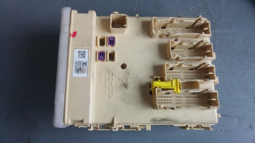 Modul control bsi toyota auris 6358-3367 82730-12x80a