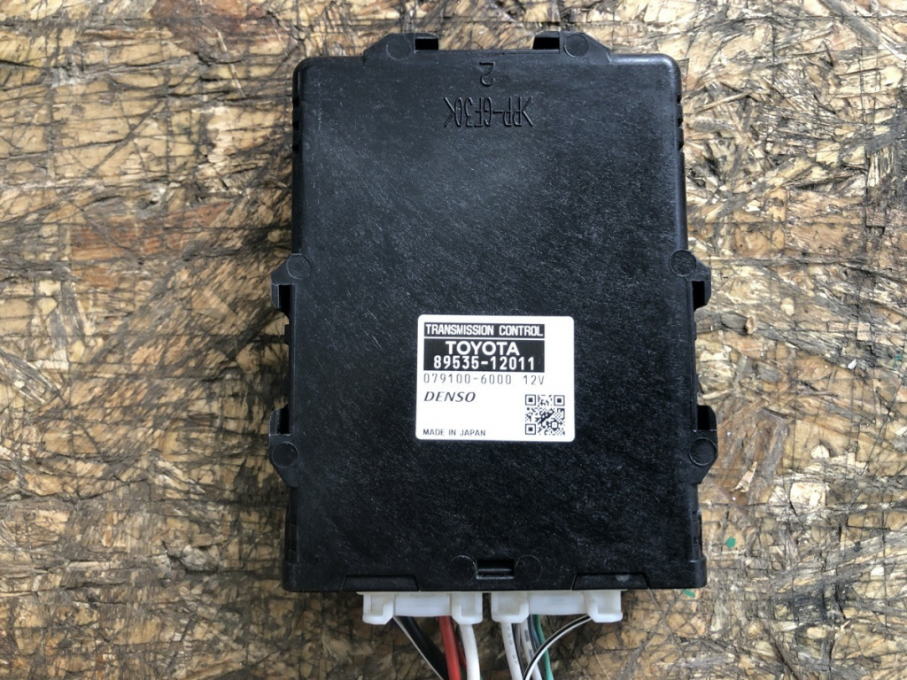 Modul control cutie viteze Toyota Auris TS Hybrid combi 2015 (8953512011)