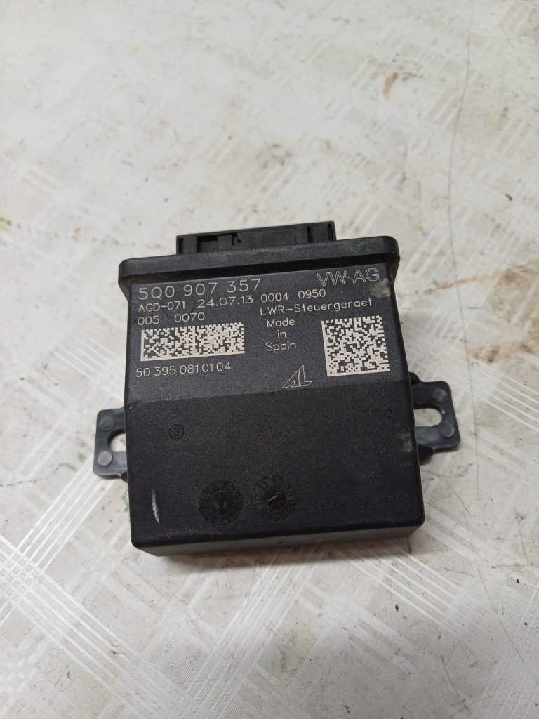 Modul Control Faruri Seat Leon - Motorina 2013, 5Q0907357