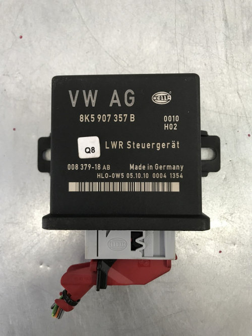 Modul control lumini Audi A4 B8 Avant 2.0TDI Quattro 170cp, Manual sedan 2010 (8K5907357B)