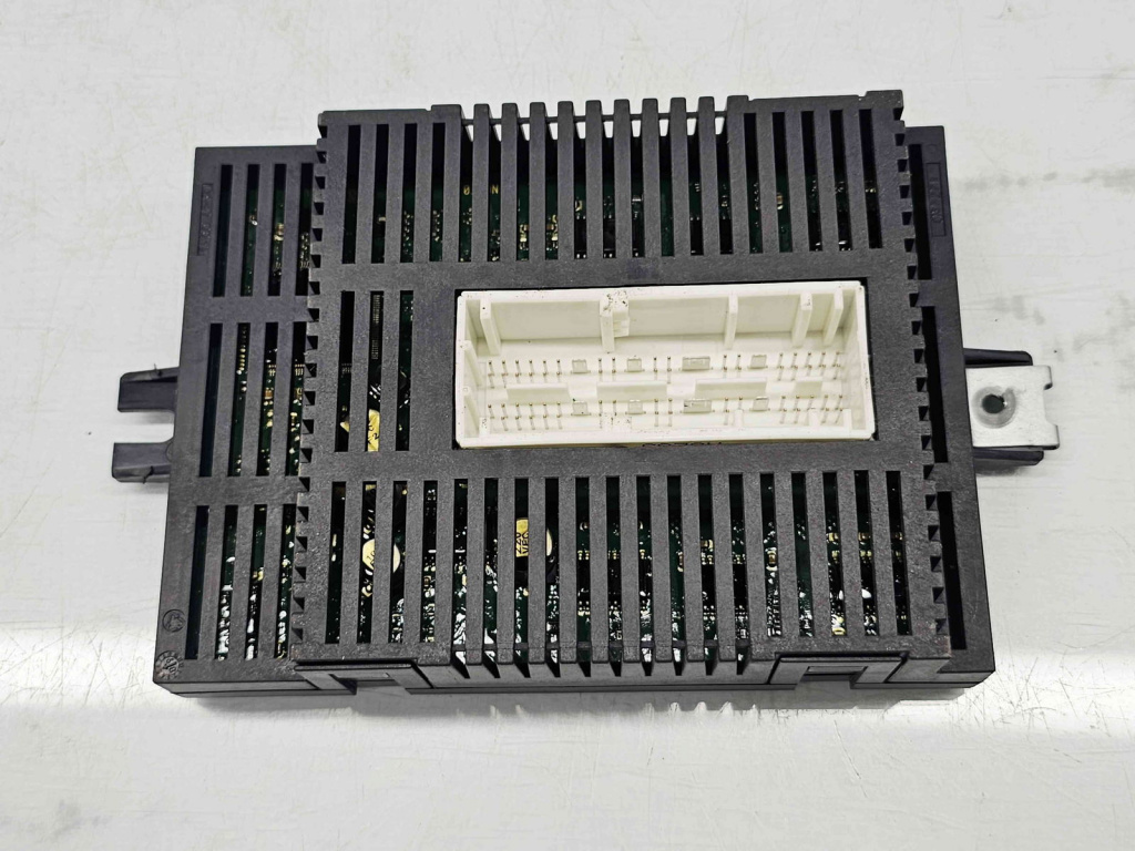 Modul control lumini Bmw 5 (E60) [Fabr 2004-2010] 9203081