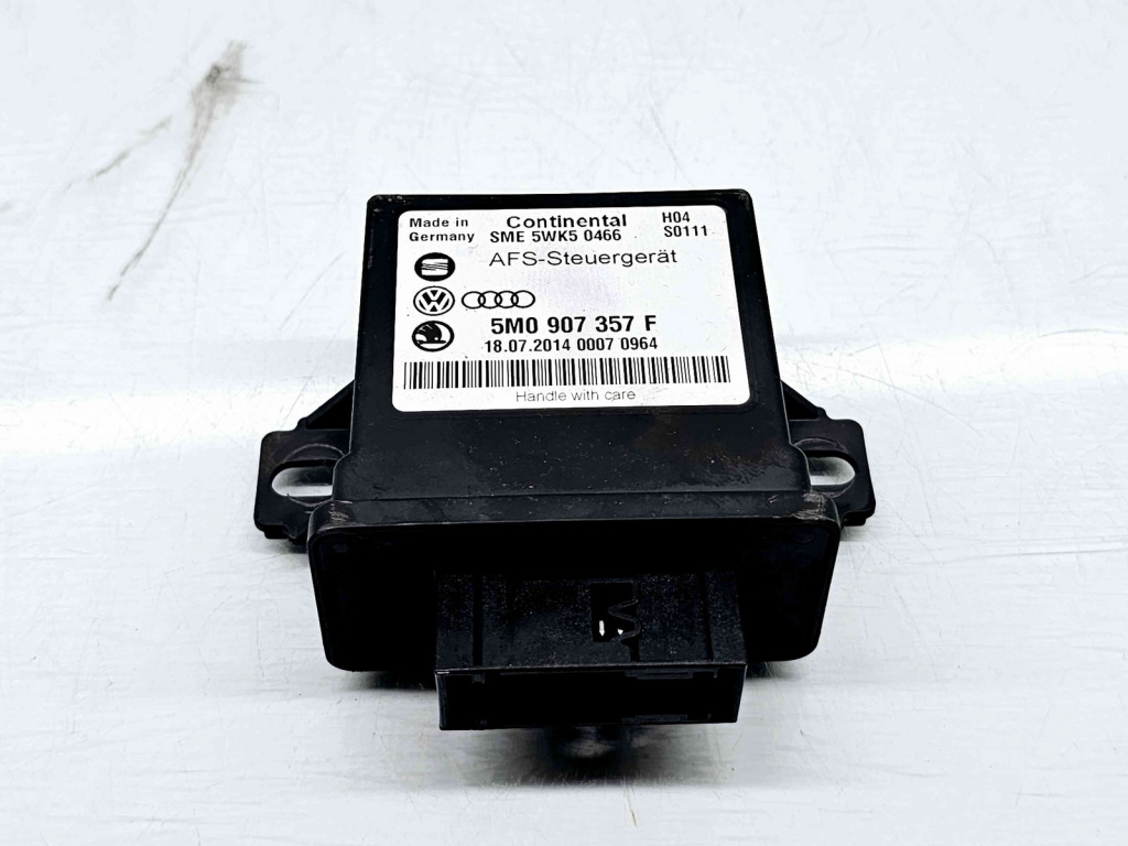 Modul control lumini Volkswagen Passat CC (358) Facelift [Fabr 2012-2016] 5M0907357F
