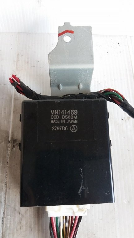 Modul control mitsubishi l200 2.5 di-d 4wd k94 131 kw 178 cp 4d56 u 2004-2015 mn141469