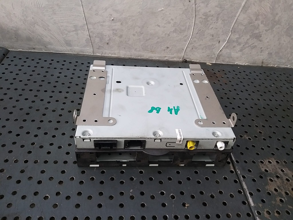 Modul control radio audi a4 b8 8k 4e0910541q