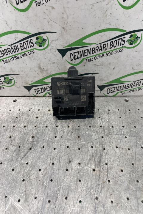 Modul control usa fata dreapta 8T0 959 792 D 8T0 959 792 D 8T0 959 792 D Audi A4 B8/8K [2007 - 2011] Sedan 4-usi