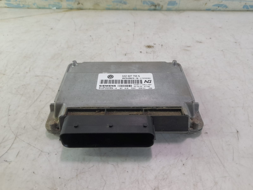 Modul cutie viteze 0AD927755N Volkswagen VW Touareg generatia 1 7L [2002 - 2007] 2.5 tdi BAC