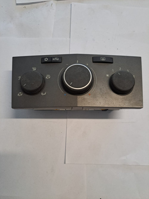 Modul de comanda Climatronic Opel Astra H - COD 13201300