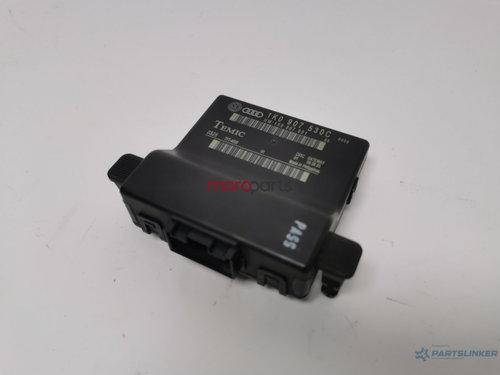 Modul de control pentru gateway VOLKSWAGEN GOLF V 1K1 2003 - 2009 VAG 1K0907530C 1K0907951