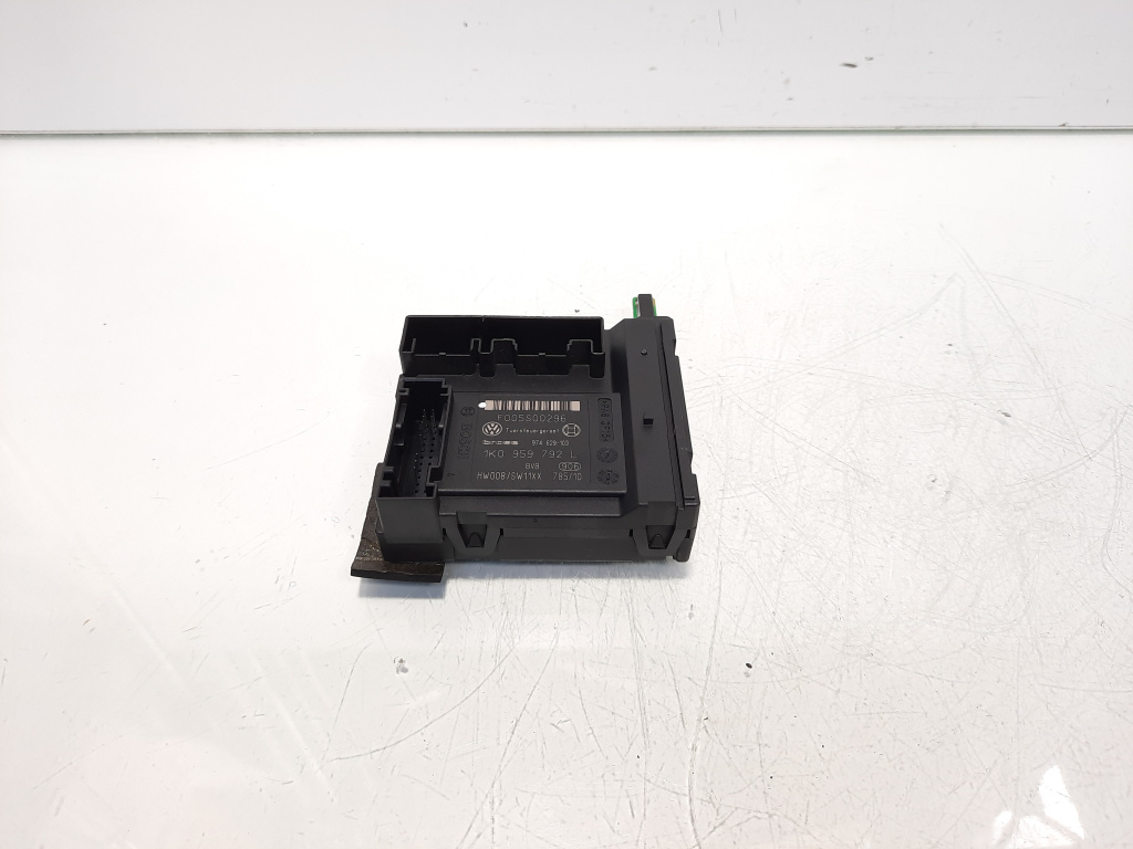 Modul dreapta fata cod 1K0959792L, Vw Passat Variant (3C5) (id:560842)