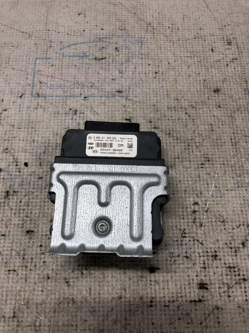 Modul Ecu Hyundai Santa Fe 2.2 Motorina 2016, 954473B400