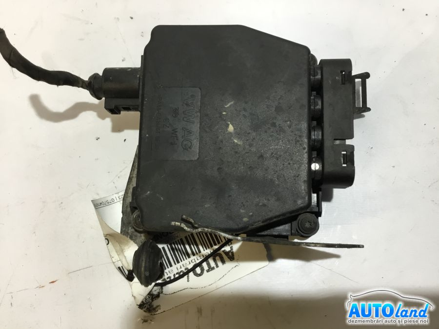 Modul Electronic 3c0906625 Vacuum Volkswagen PASSAT 3C2 2005