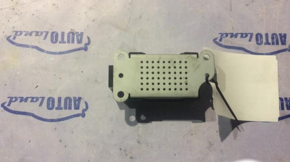 Modul Electronic 5m0035570b Amplificator Semnal Radio Volkswagen GOLF VI 2008