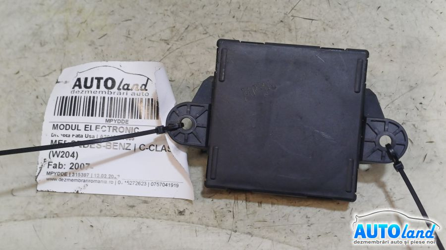 Modul Electronic A2048207685 Dreapta Fata Usa Mercedes-Benz C-CLASS W204 2007