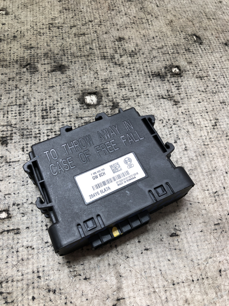 Modul electronic Dacia Sandero 3 Stepway 1.0 Benzina 2022, 284Y66LA7A