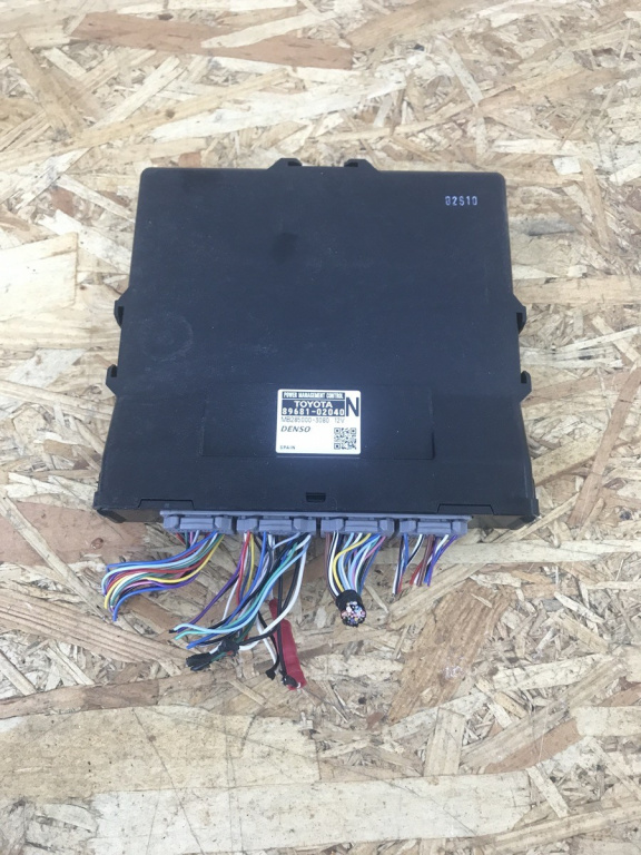 Modul electronic Toyota Auris TS Hybrid combi 2015 (8968102040)