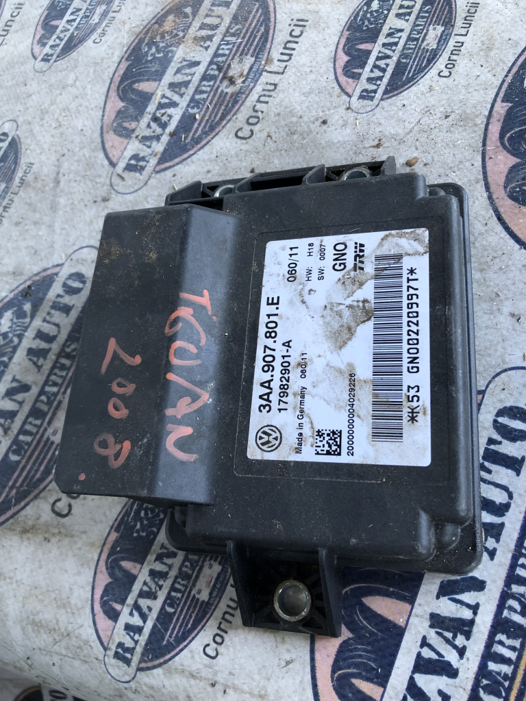 Modul frâna de mana Volkswagen Tiguan 2008, 3AA907801E