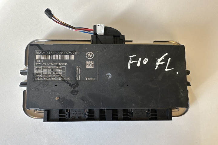 Modul FRM 3 9383695 BMW Seria 5 F07/F10/F11 [facelift] [2013 - 2017]