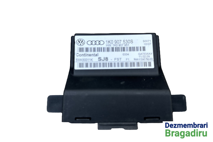 Modul Gateway Cod: 1K0907530S Volkswagen VW Golf 6 [2008 - 2015] Hatchback 5-usi 2.0 TDI MT (110 hp) Cod motor CBDC Cod culoare LB9A