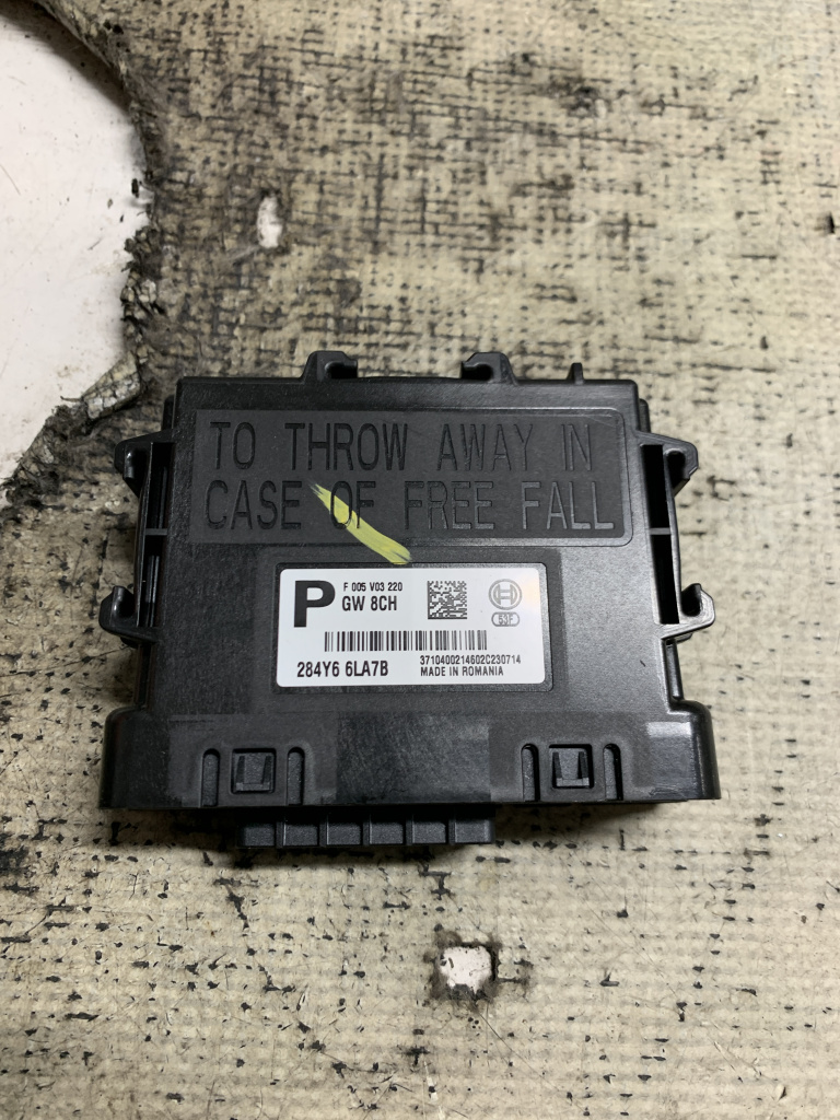 Modul Gateway Dacia Sandero 3 1.0 Benzina 2022, 284Y66LA7B