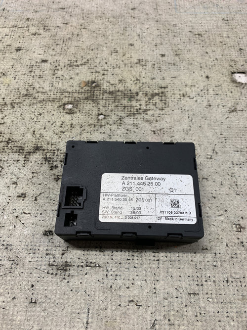 Modul Gateway Mercedes E Class w211 - Motorina 2004, A2114452500