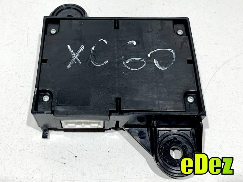 Modul incalzire volan Volvo XC70 2 facelift (2013-2016) 2.4 d5 D5244T15 215 cp 31343460