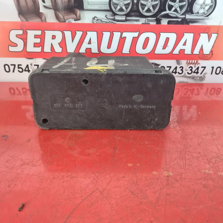 Modul inchidere centralizata Audi A4 (1994-2001) [8D2, B5] 1.8 Benzina 1998, 357962257
