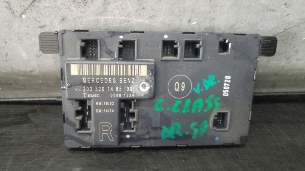 Modul inchidere centralizata dreapta spate mercedes c class w203 2038201485