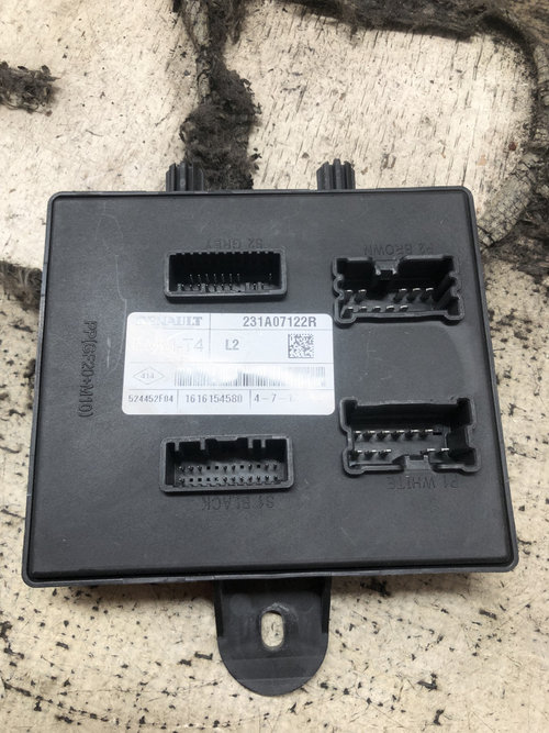 Modul inchidere centralizata Renault Clio 4 1.5 Motorina 2016, 231A07122R