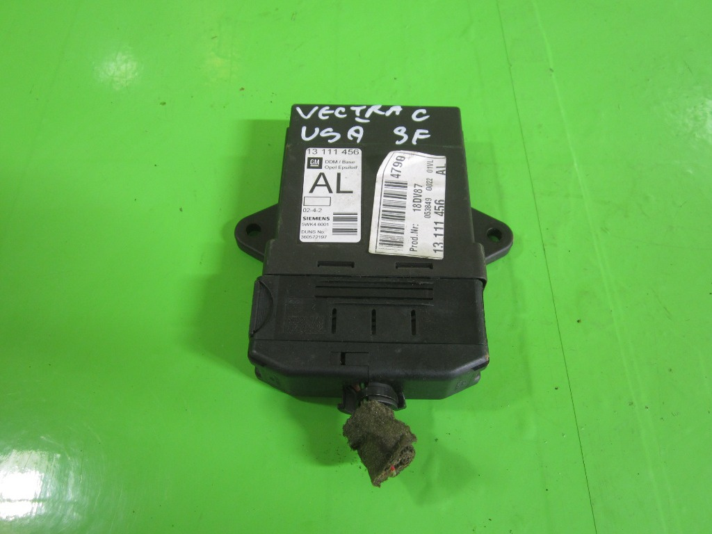 MODUL INCHIDERE CENTRALIZATA STANGA-FATA OPEL VECTRA C FAB. 2002 – 2009 ⭐⭐⭐⭐⭐