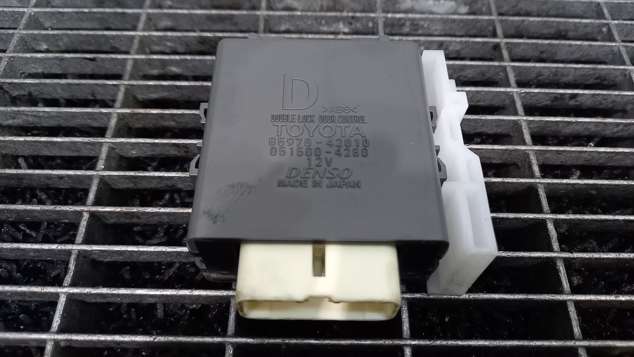 MODUL INCHIDERE CENTRALIZATA TOYOTA RAV4 - - (2012 2018)