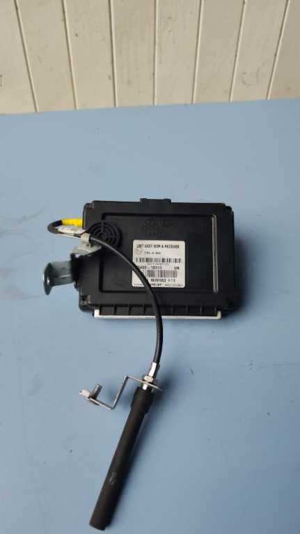 Modul inchidere Kia Carens 2.0 CRDI D4EA 2009 Cod : 95400-1D313