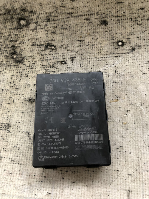 Modul keyless Volkswagen Passat B8 Break 2016, 3Q0959435F