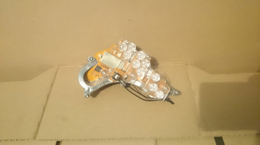 Modul LED semnalifare Far dreapta bixenon Mercedes E-Classe W212 (2009-2013) cod 16858902 / 68404704