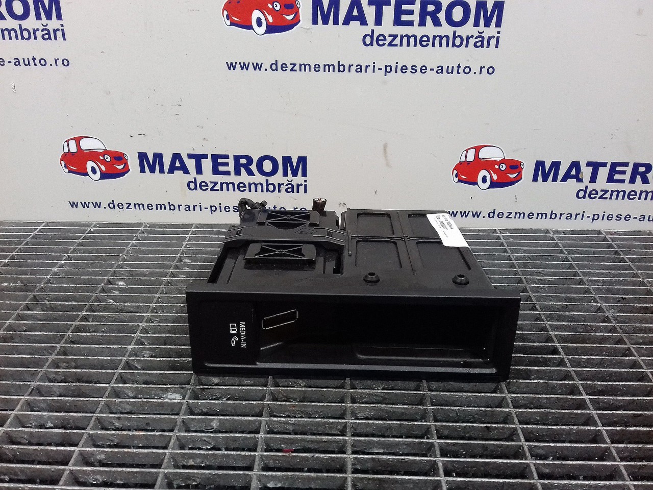 MODUL MEDIA-IN VW PASSAT PASSAT - - (2010 2014)