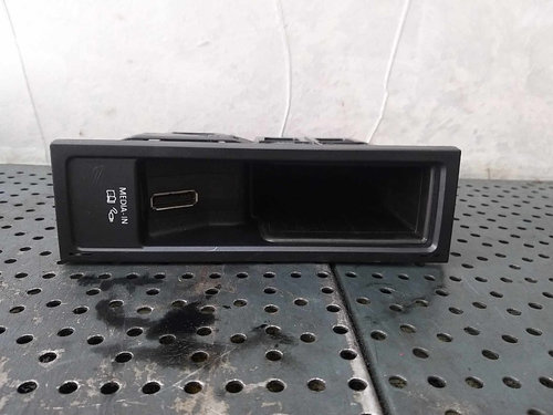 Modul media sertar depozitare vw golf 6 5k 5n0035341e