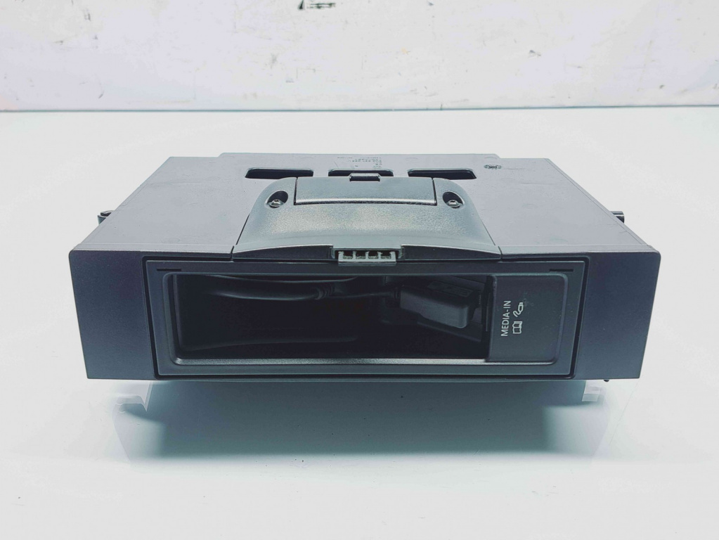 Modul multimedia Volkswagen Passat B7 (365) Variant [Fabr 2010-2014] 5N0035342F