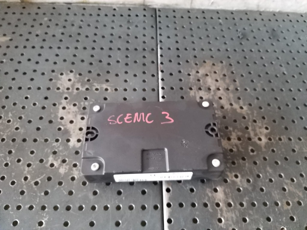 Modul navigatie renault scenic 3 280246043r s180072001f