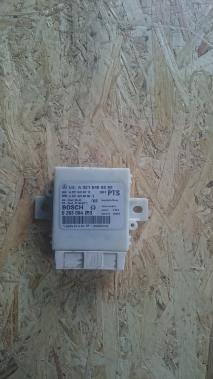 Modul parcare Mercedes S class w221 A2215408262