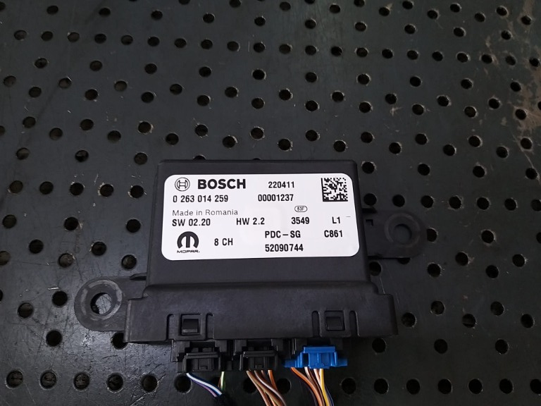 Modul parcare pdc jeep renegade 0263014259 52090744