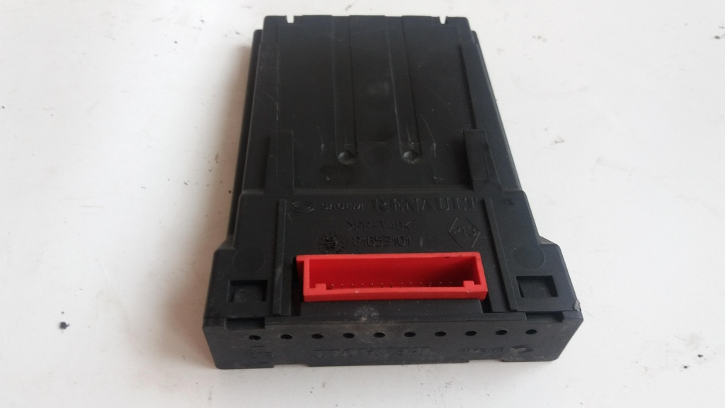 Modul parcare renault megane 2 1.5 dci 2004-2010 21653101
