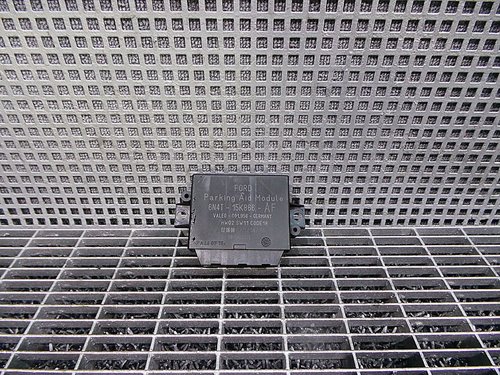 MODUL PARKTRONIC FORD FOCUS - - (2008 2010)