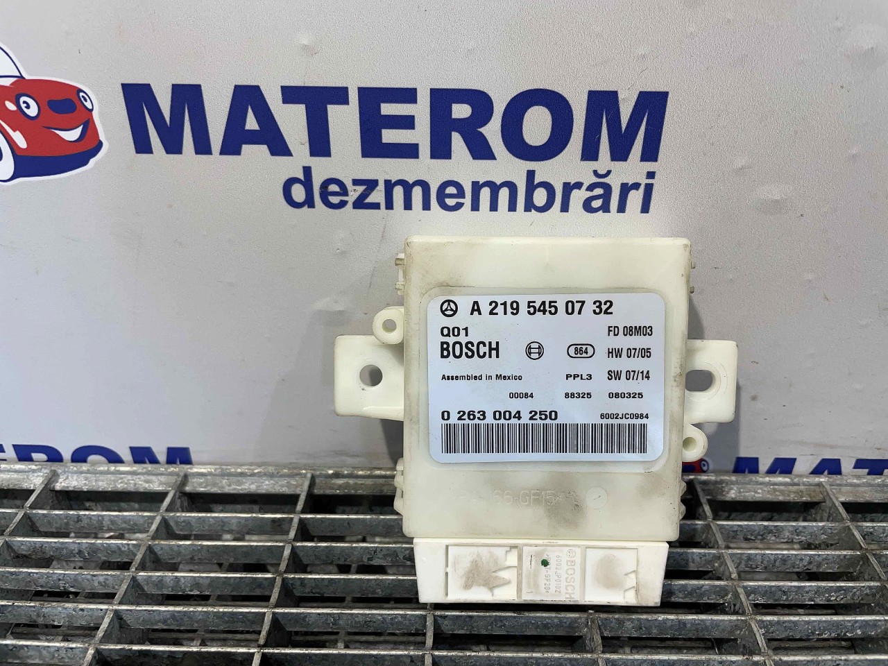 MODUL PARKTRONIC MERCEDES CLS - - (2004 2010)