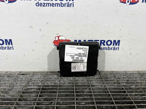 MODUL PARKTRONIC RENAULT CAPTUR - - (2013 2016)