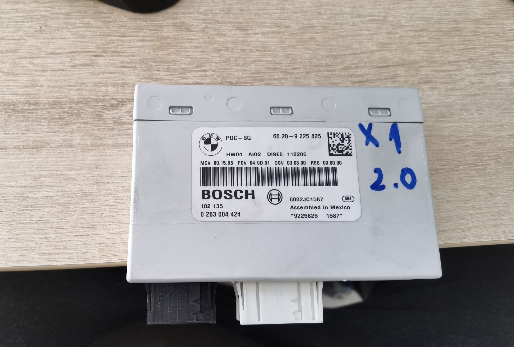 Modul PDC Bmw Seria 1/3 X1 Cod OEM : 9252639 / 9252637 / 9225825 / 6982402