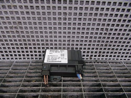 MODUL POMPA COMBUSTIBIL MERCEDES C-CLASS - - (2007 2011)