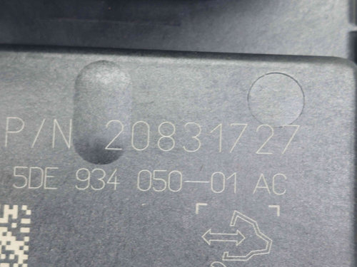 Modul pompa combustibil Opel Astra J [Fabr 2009-2015] 20831727