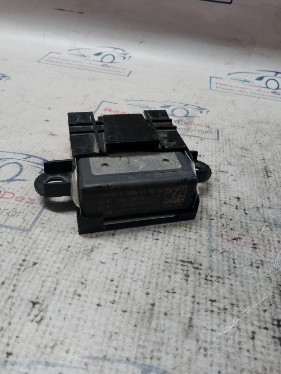 Modul pompa combustibil Volkswagen Tiguan 2015, 5Q0906121F