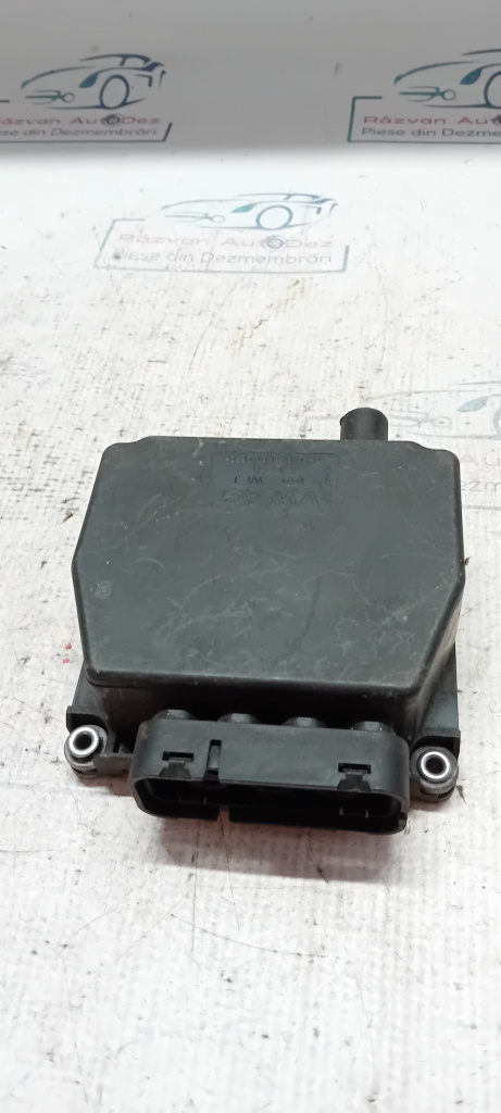 Modul pompa vacuum Volkswagen Passat B6 2006, 3C0906625