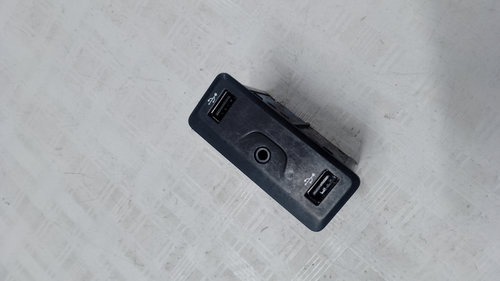 Modul Port Usb Renault Kadjar 1.2 Benzina 2017, 280239853R